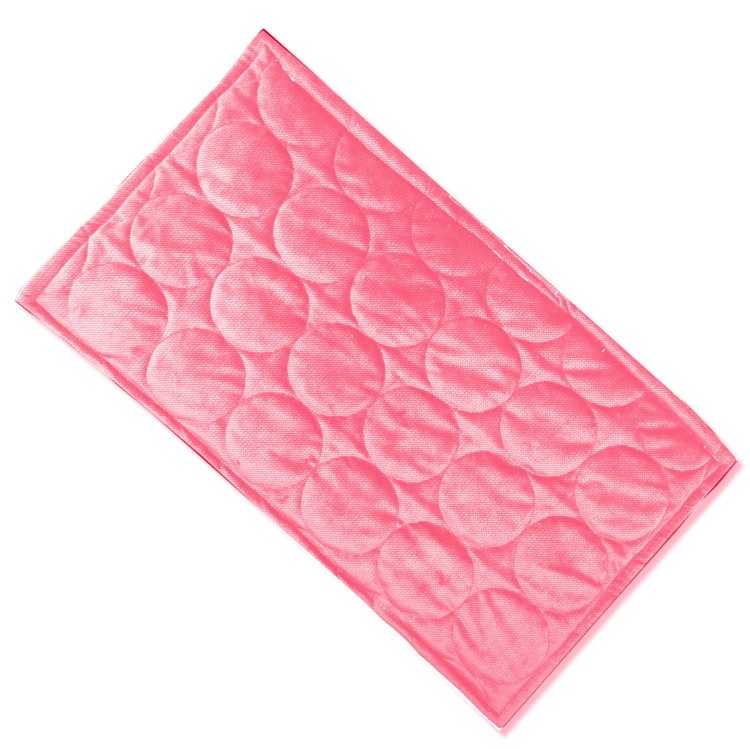 wodoodporna mata velvet pikowany do klatki koral.jpg